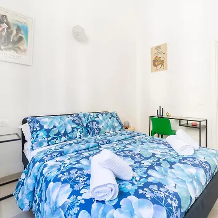 La Casa Di Walter Two Steps From The Centre Апартаменты