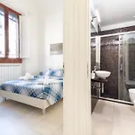 La Casa Di Walter Two Steps From The Centre Διαμέρισμα
