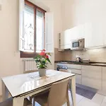 La Casa Di Walter Two Steps From The Centre Διαμέρισμα